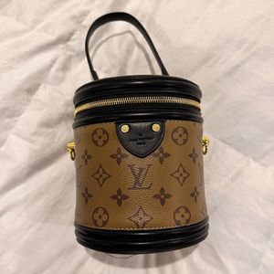 LV Cannes Reverse Monogram